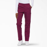 "Women's EDS Signature Cargo Scrub Pants"