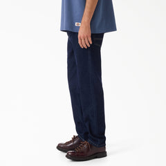 "982 Slim Tapered Jeans"