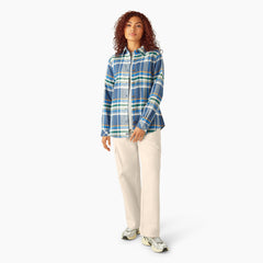 "Women's Plaid Flannel Long Sleeve Shirt"