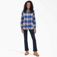 "Women's Plaid Flannel Long Sleeve Shirt"