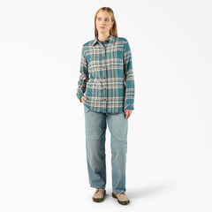 "Women's Plaid Flannel Long Sleeve Shirt"