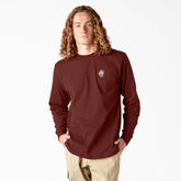 "Dickies Skateboarding DIY Skate Graphic T-Shirt"