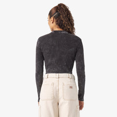 "Women's Newington Long Sleeve T-Shirt"