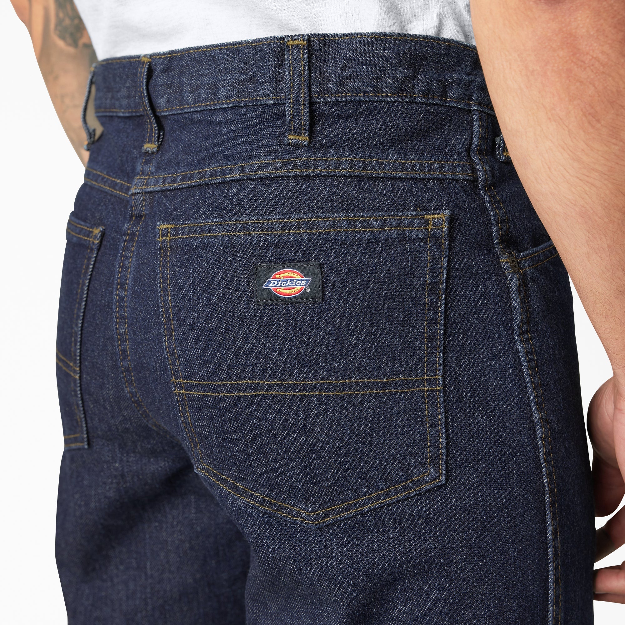 "Regular Fit Jeans"