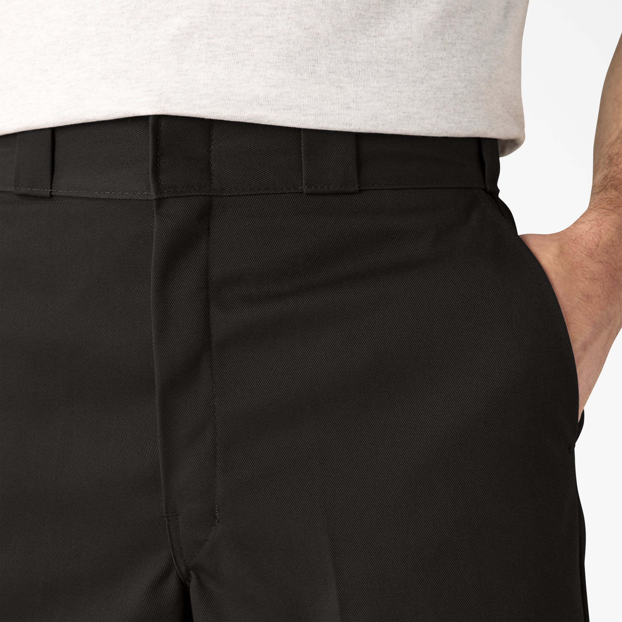 "Loose Fit Multi-Use Pocket Work Shorts, 15"""