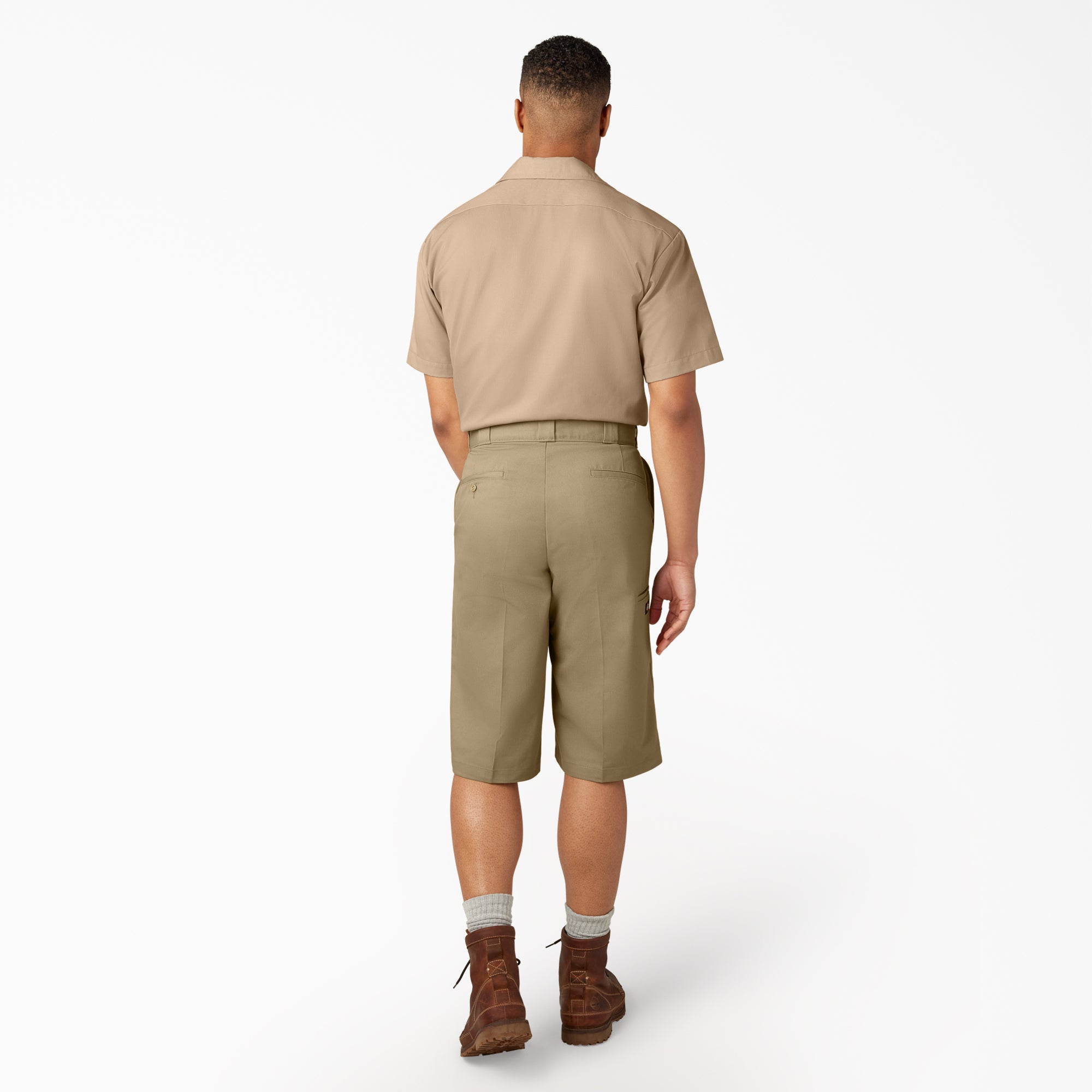 "Loose Fit Multi-Use Pocket Work Shorts, 15"""