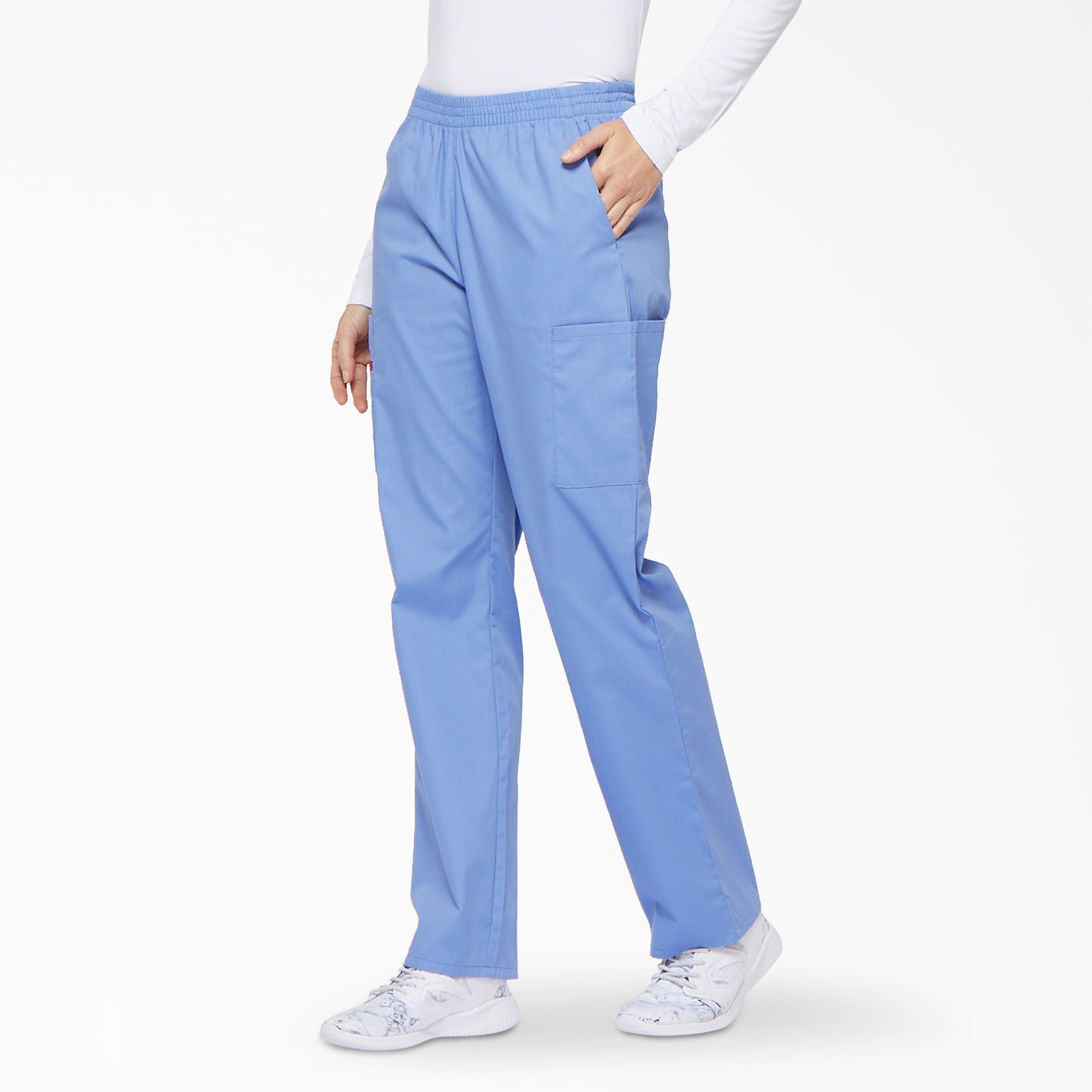 "Women's EDS Signature Cargo Scrub Pants"