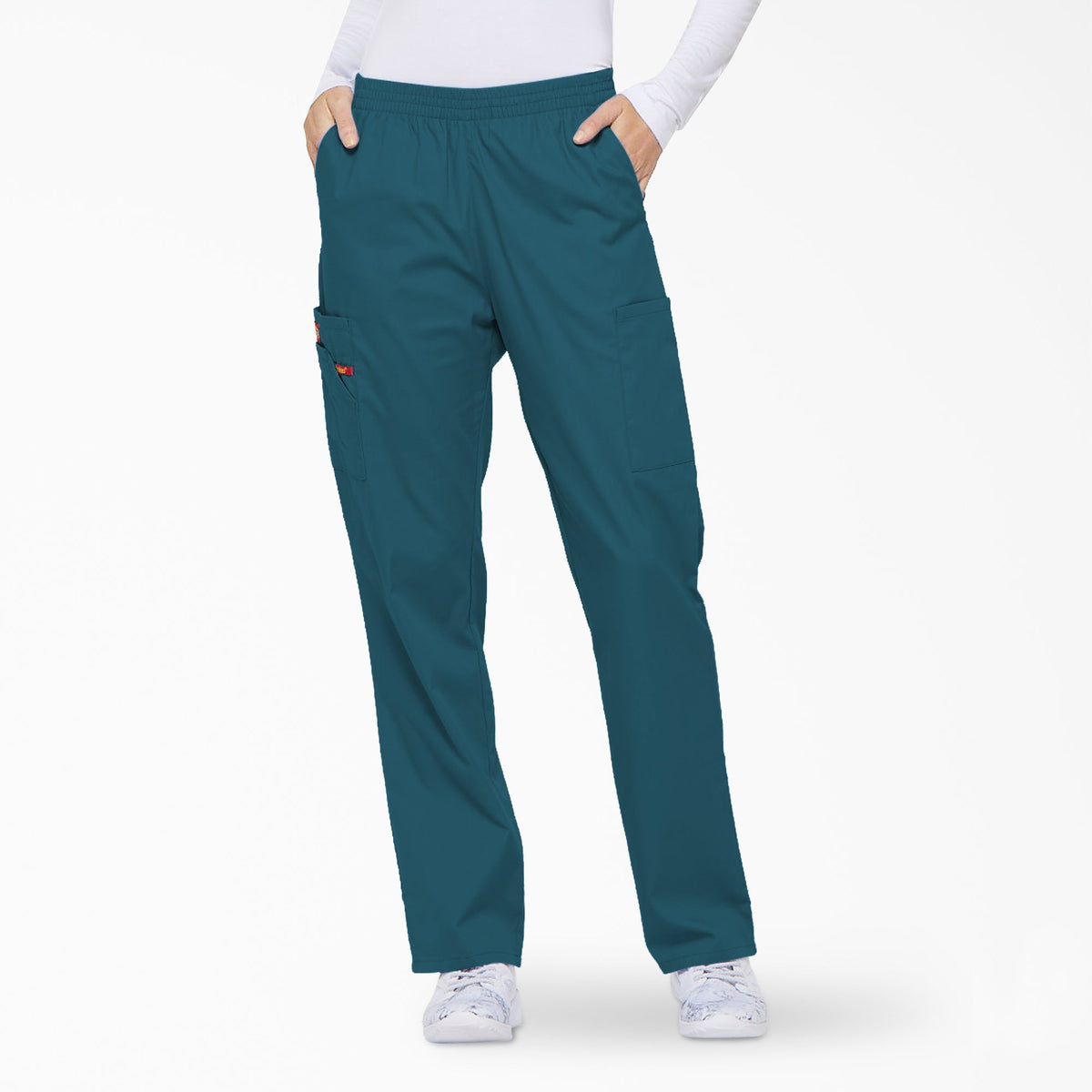 "Women's EDS Signature Cargo Scrub Pants"