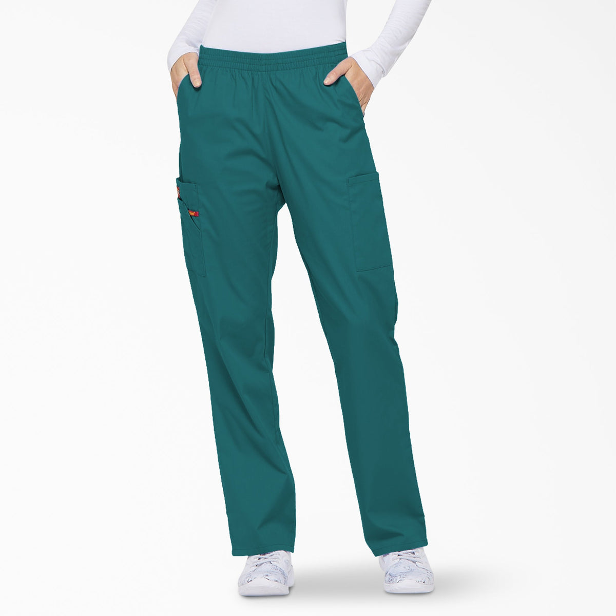 "Women's EDS Signature Cargo Scrub Pants"
