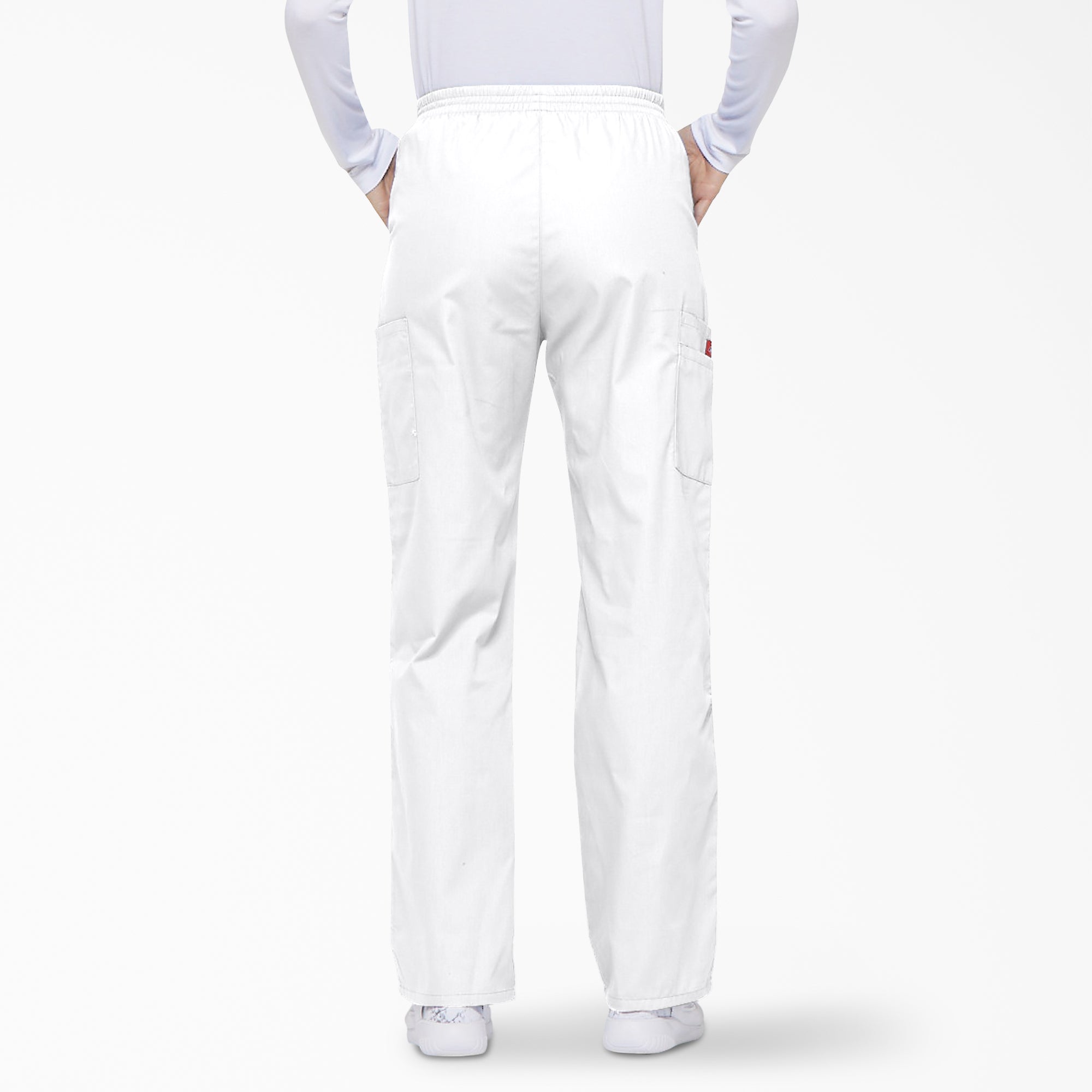 "Women's EDS Signature Cargo Scrub Pants"