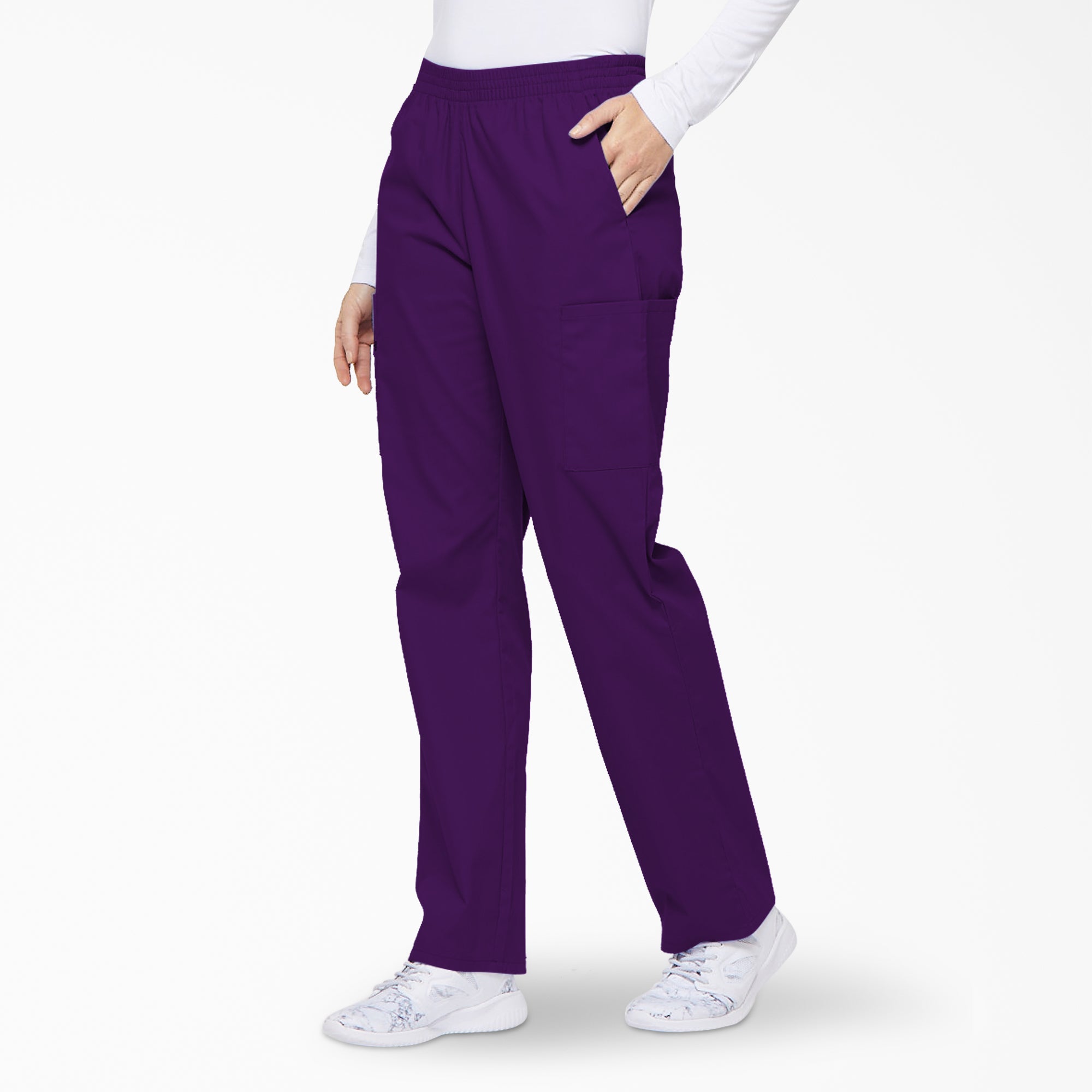 "Women's EDS Signature Cargo Scrub Pants"