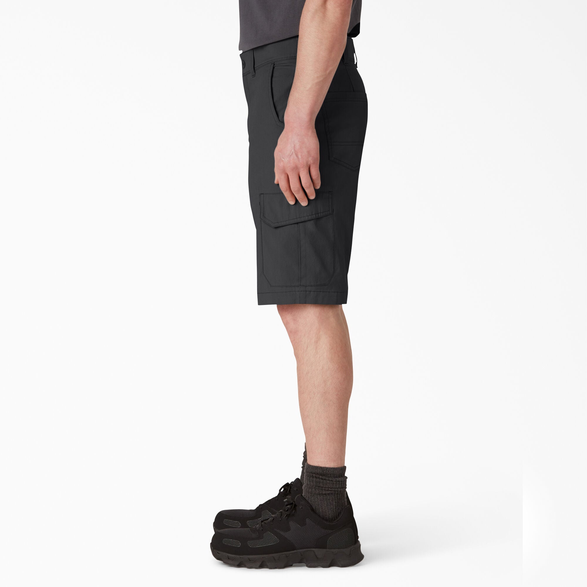 "FLEX Cooling Regular Fit Cargo Shorts, 11"""