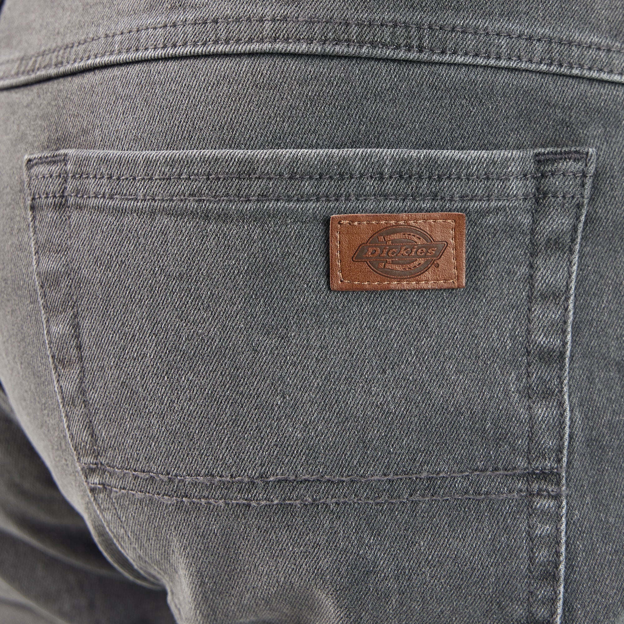 "FLEX Regular Fit 5-Pocket Jeans"