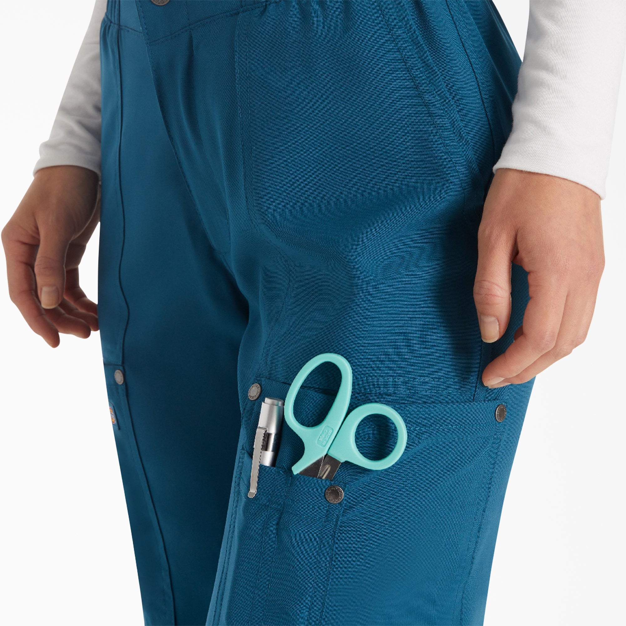 "Women's EDS NXT Cargo Scrub Pants"