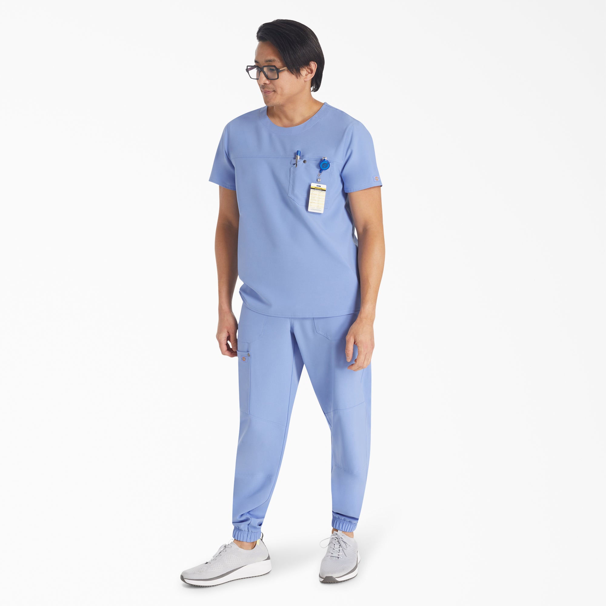 "Men's EDS NXT Round Neck Scrub Top"