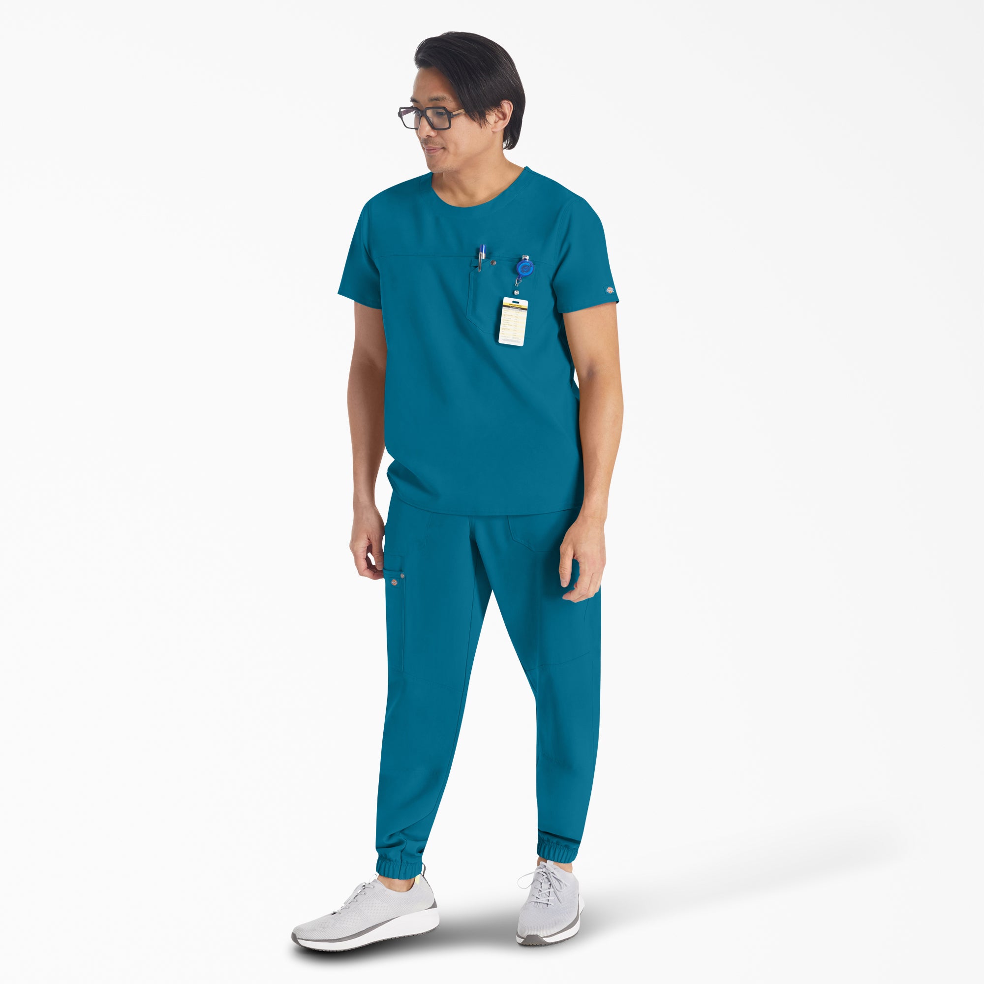"Men's EDS NXT Round Neck Scrub Top"