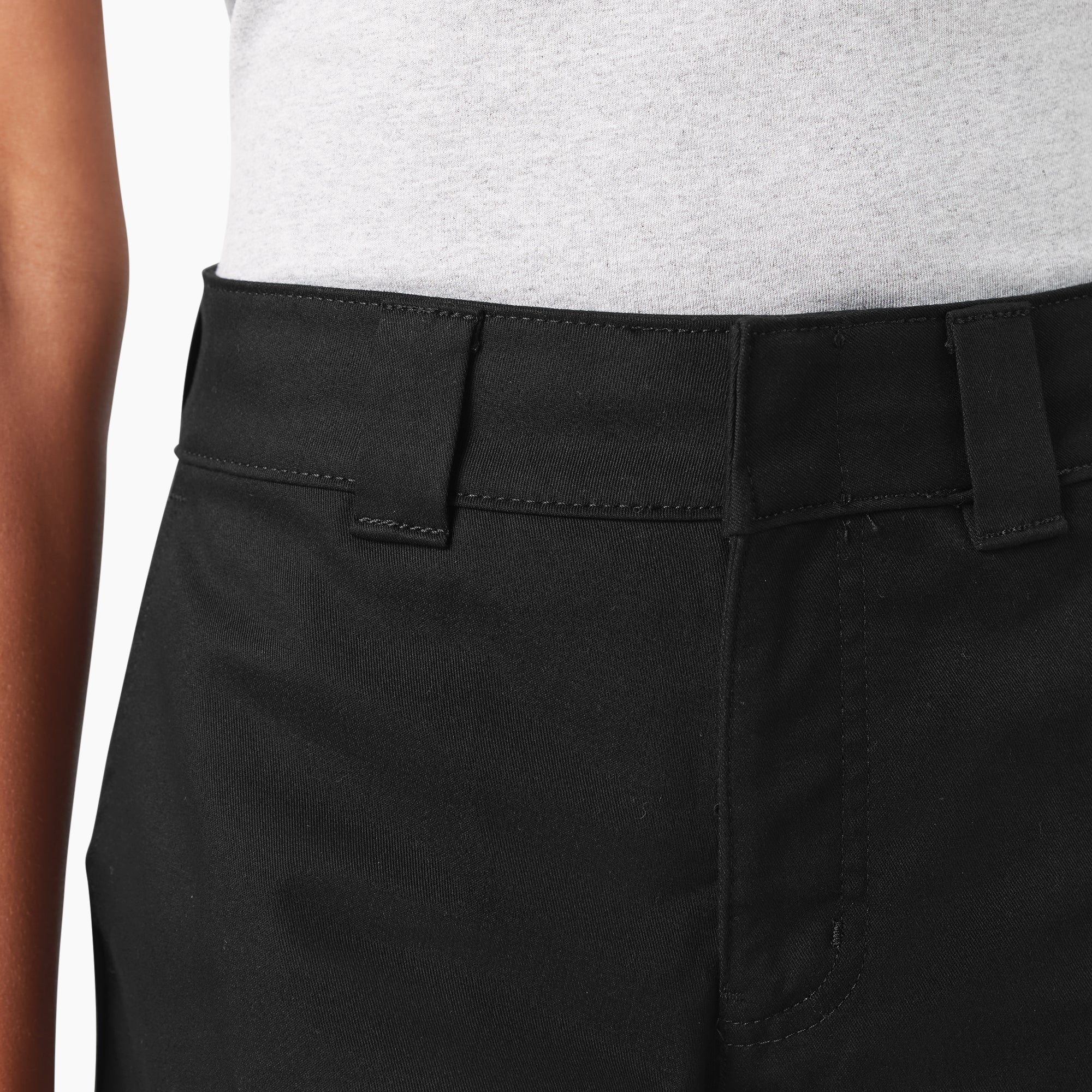 "Women's Super Flex Straight Leg Cargo Pants"