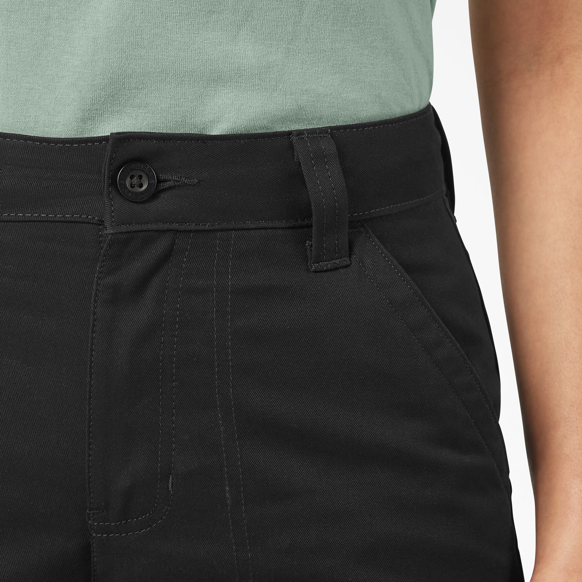 "Women's Relaxed Fit Cargo Pants"