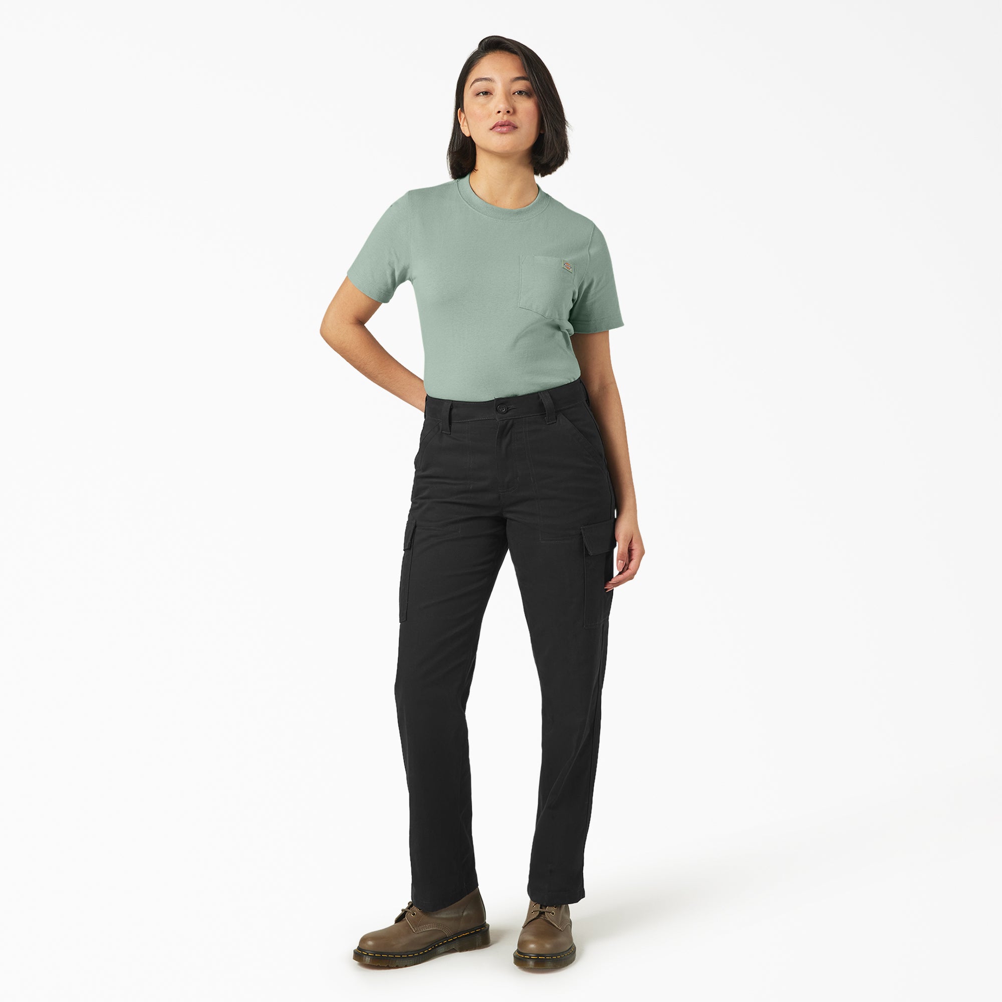 "Women's Relaxed Fit Cargo Pants"