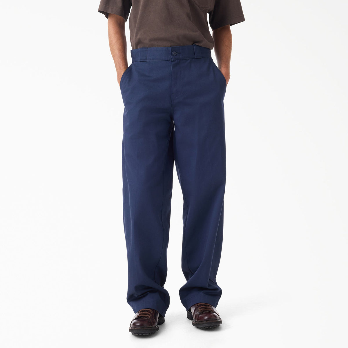 "247 Loose Fit Pants"