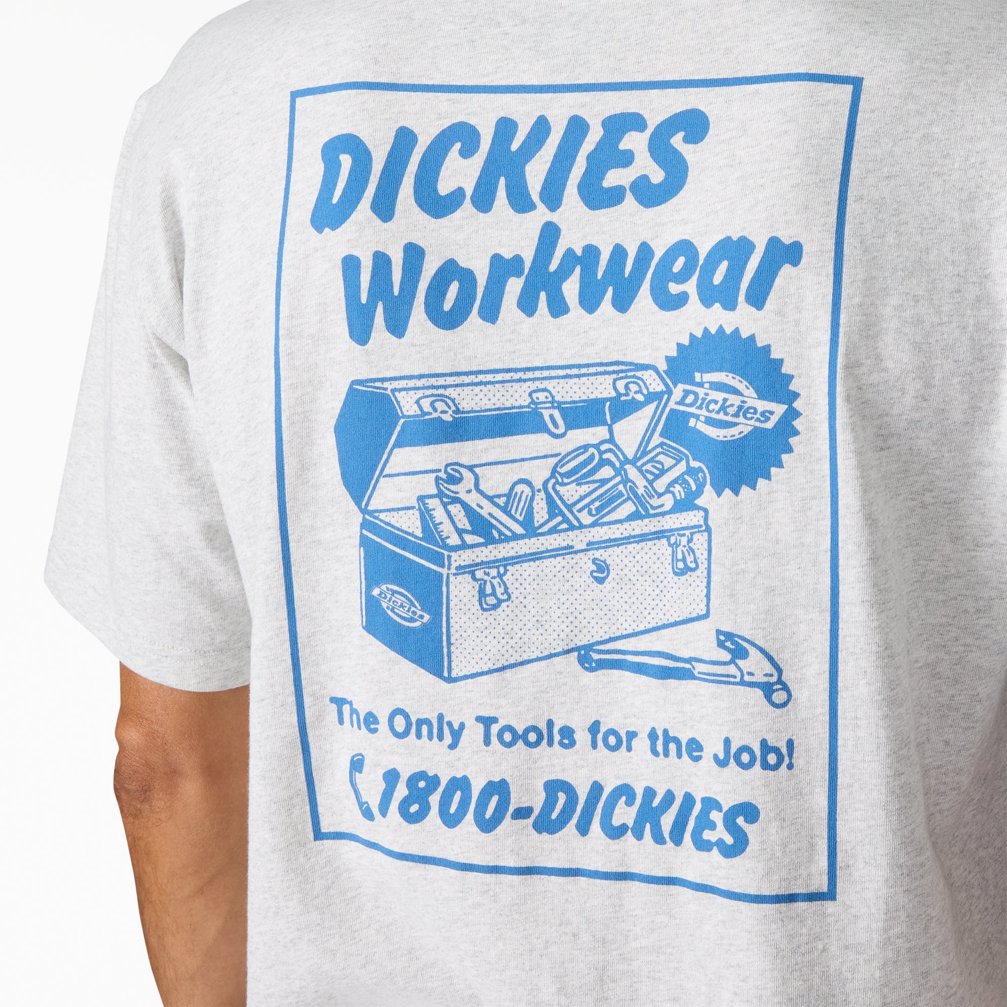"Dry Ridge Graphic T-Shirt"