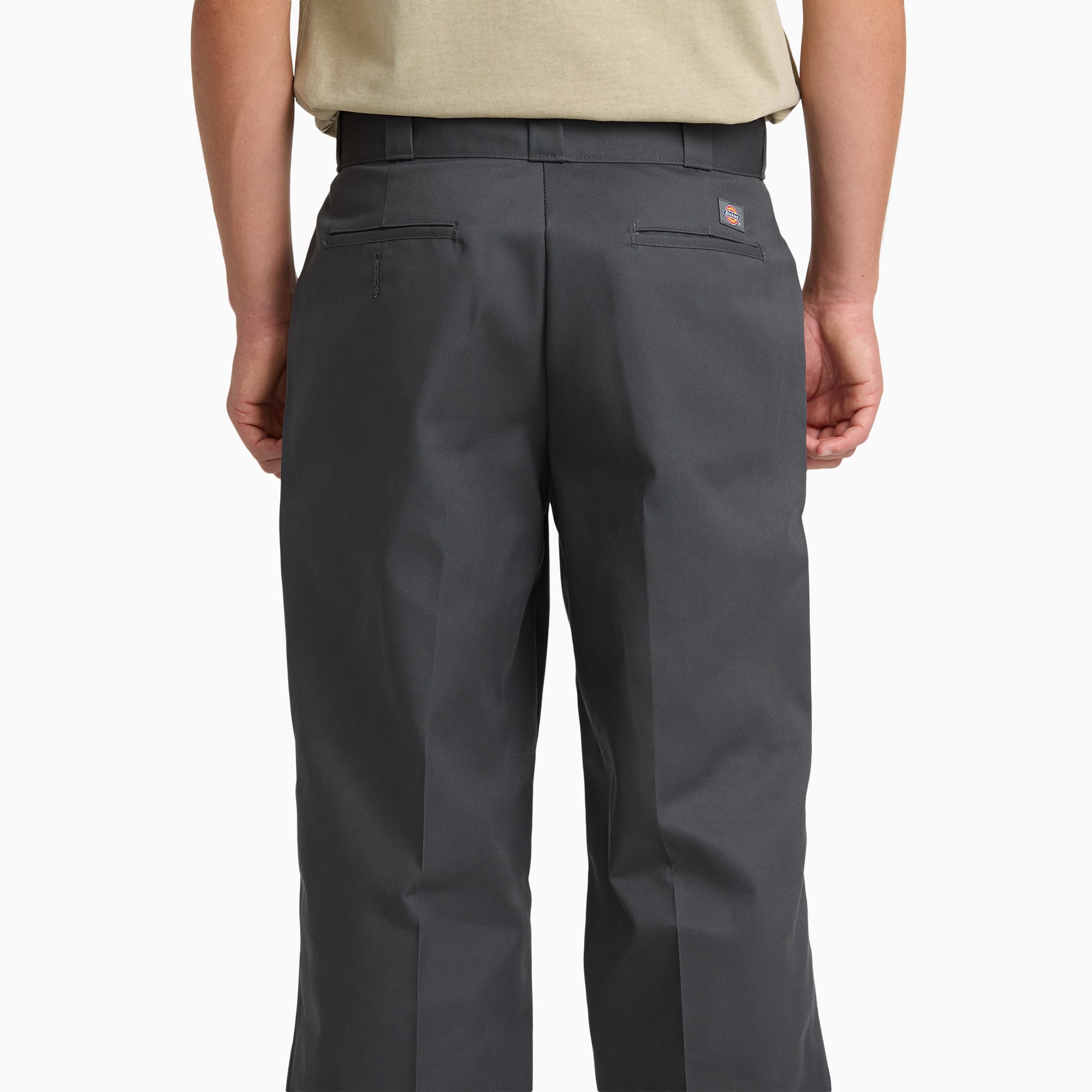 "877 Loose Fit Work Pants"