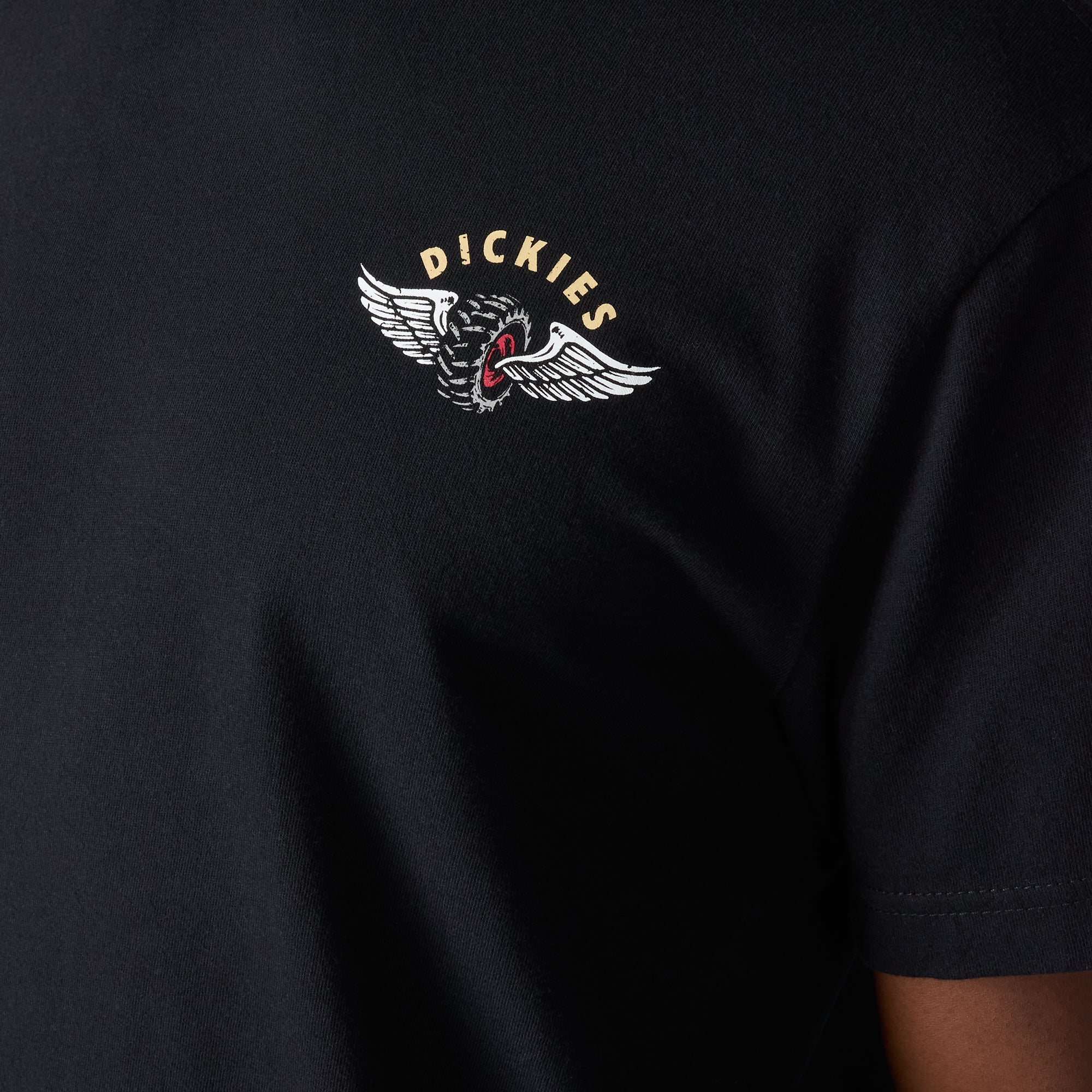 "Garage Short Sleeve Graphic T-Shirt"