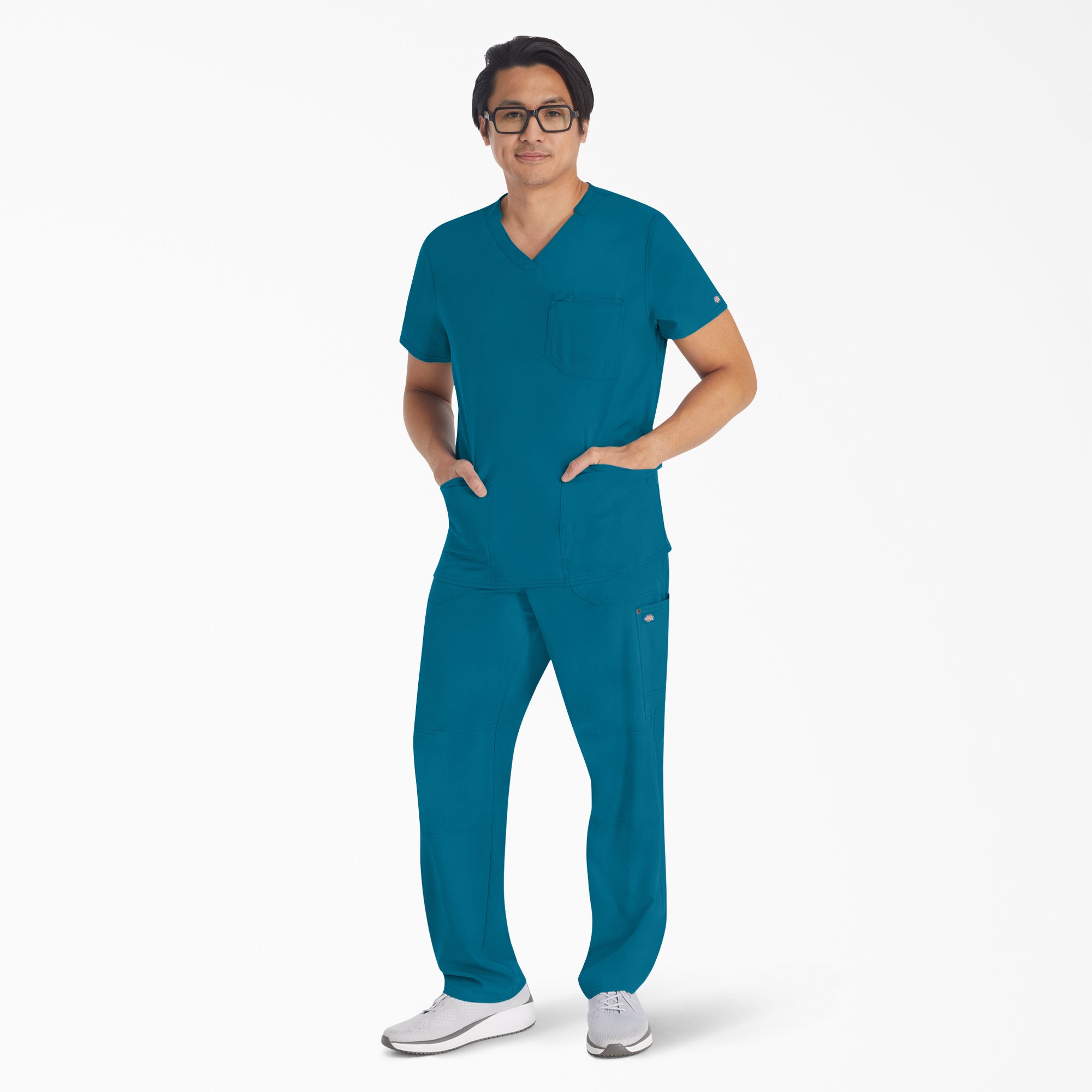 "Men's EDS NXT V-Neck Scrub Top"
