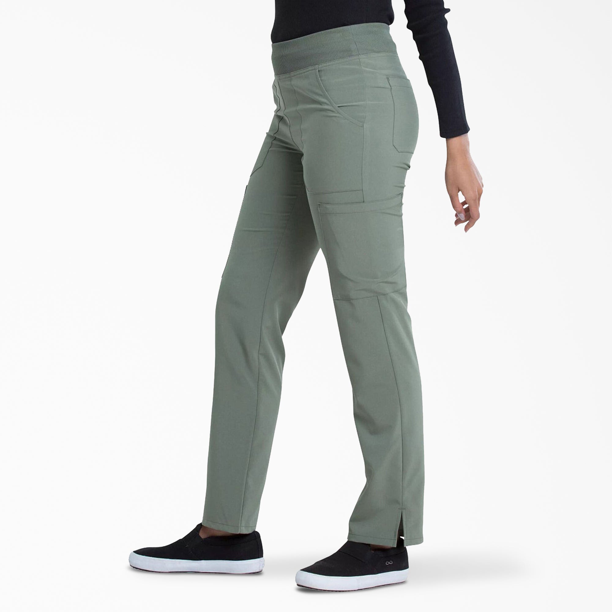 "Women's EDS Essentials Cargo Scrub Pants"