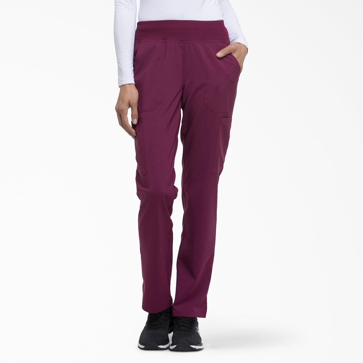 "Women's EDS Essentials Cargo Scrub Pants"