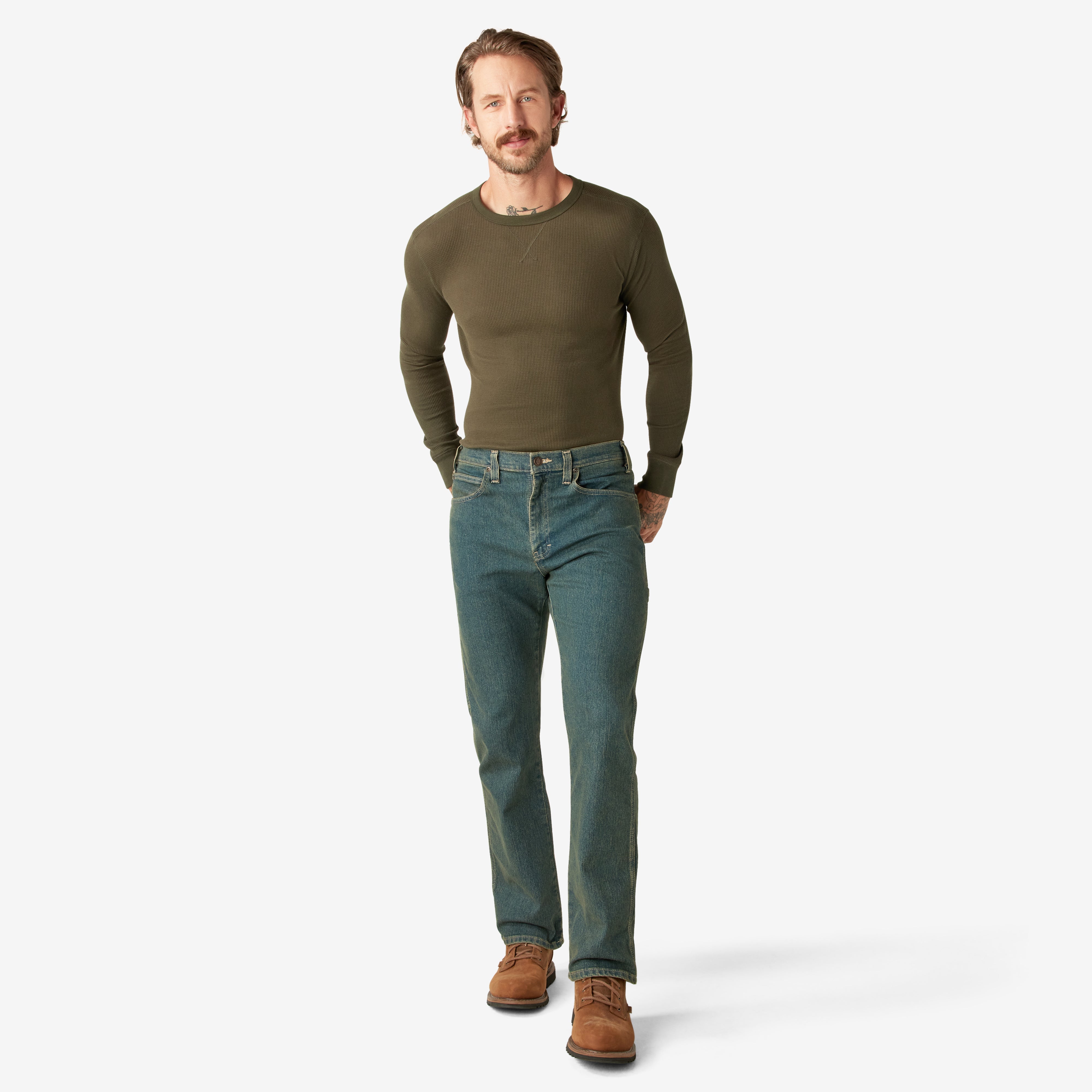 "FLEX Relaxed Fit Carpenter Jeans"