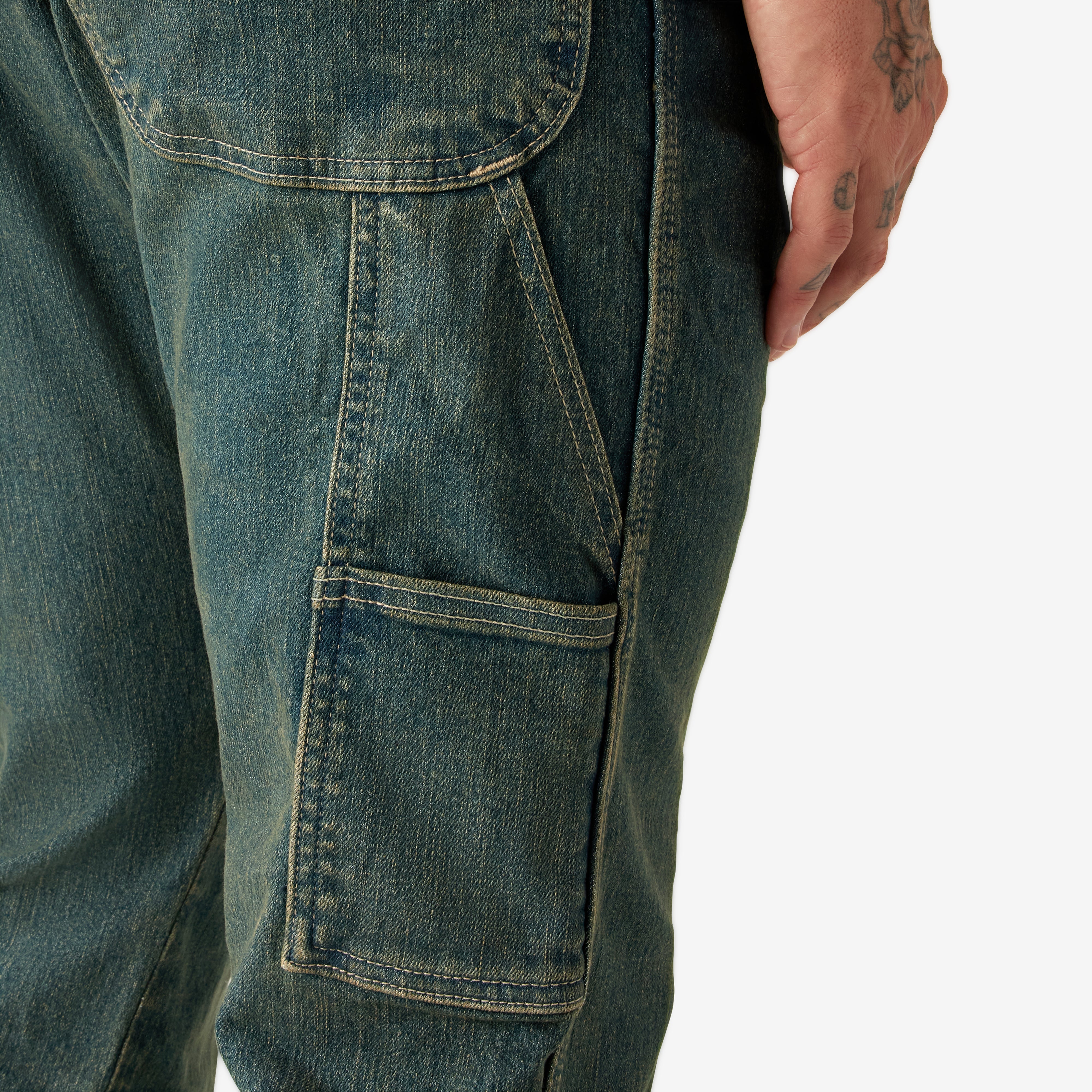 "FLEX Relaxed Fit Carpenter Jeans"