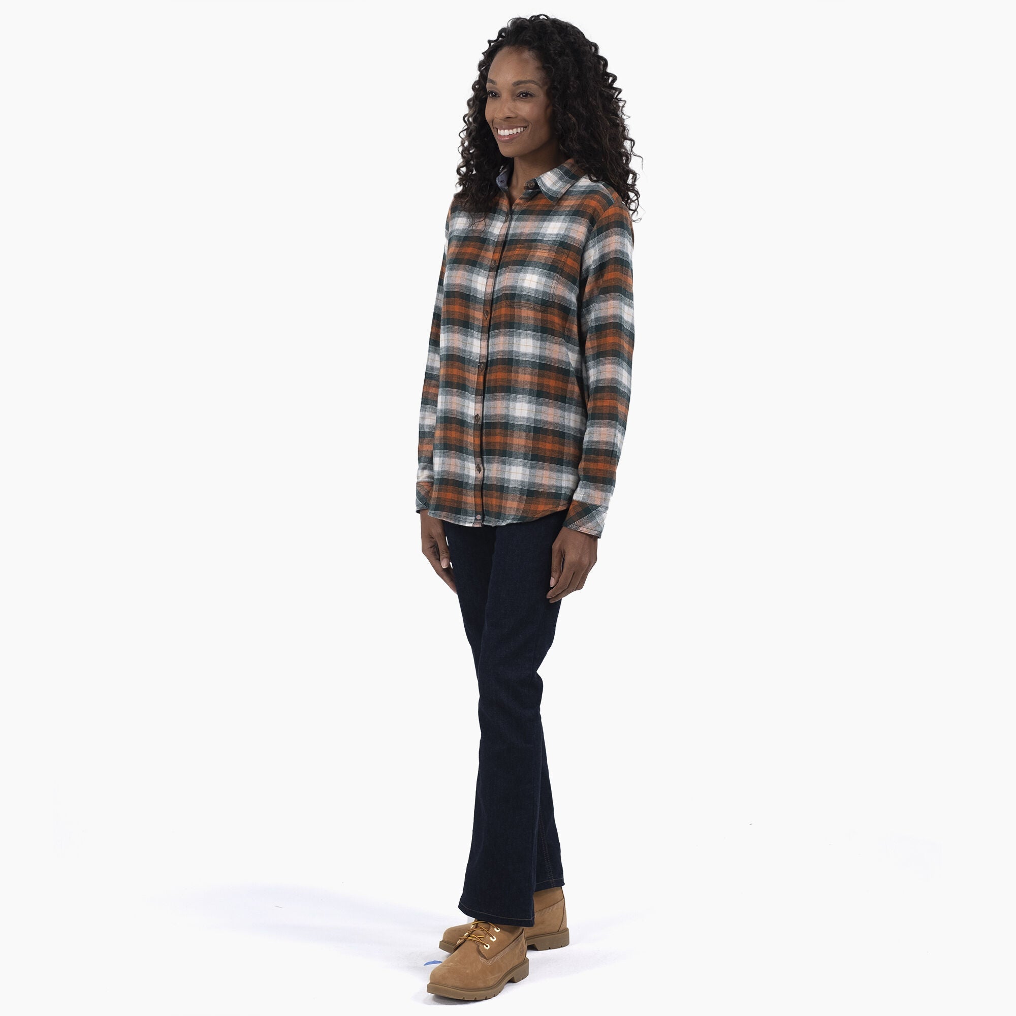 "Women's Plaid Flannel Long Sleeve Shirt"