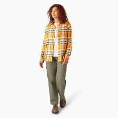 "Women's Plaid Flannel Long Sleeve Shirt"
