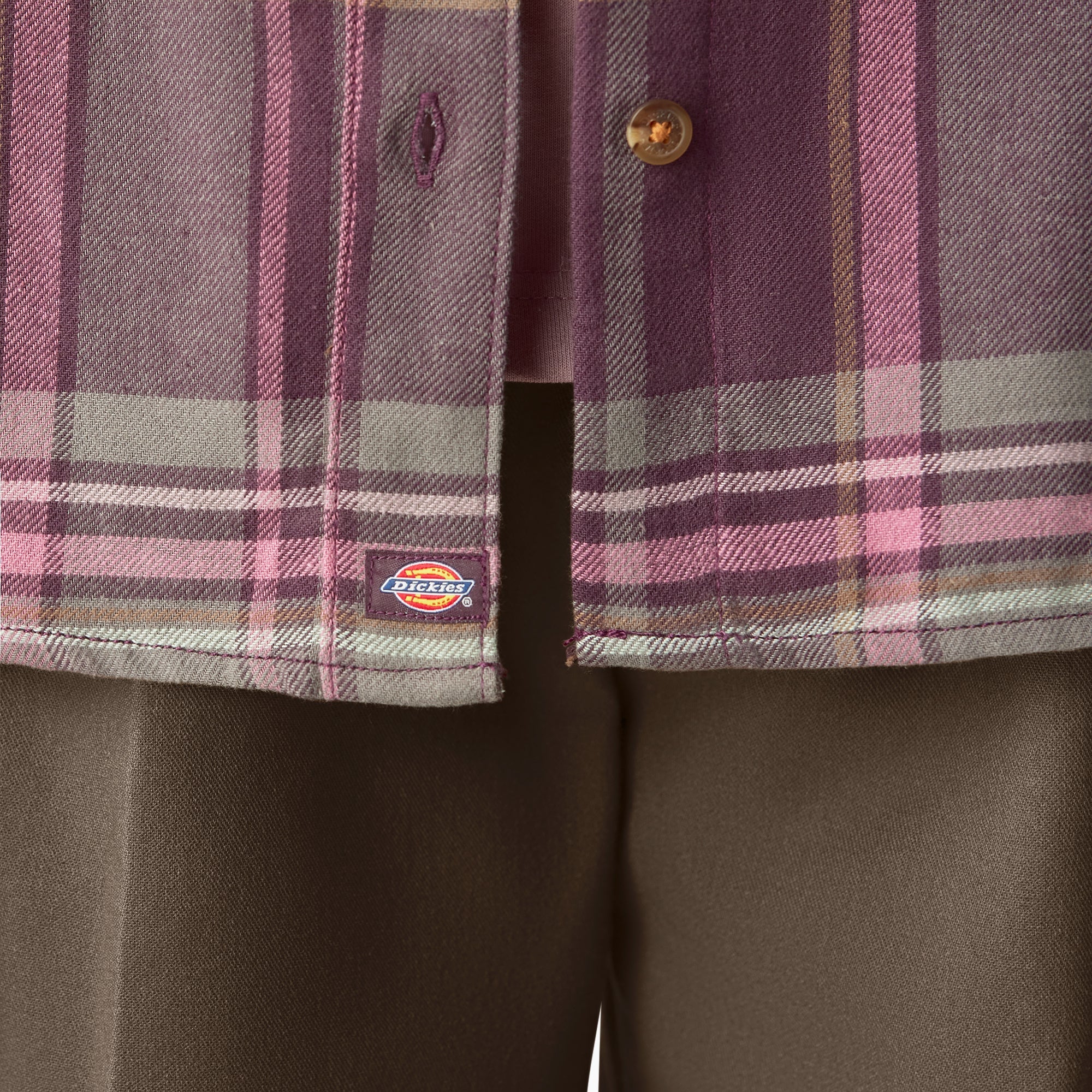 "Women's Plaid Flannel Long Sleeve Shirt"