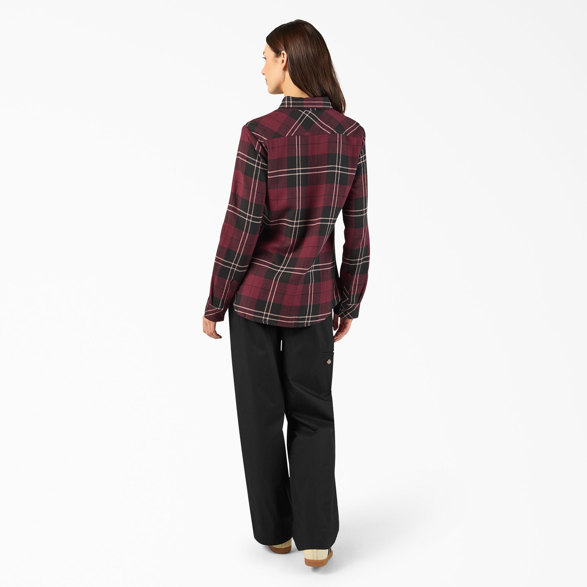"Women's Plaid Flannel Long Sleeve Shirt"