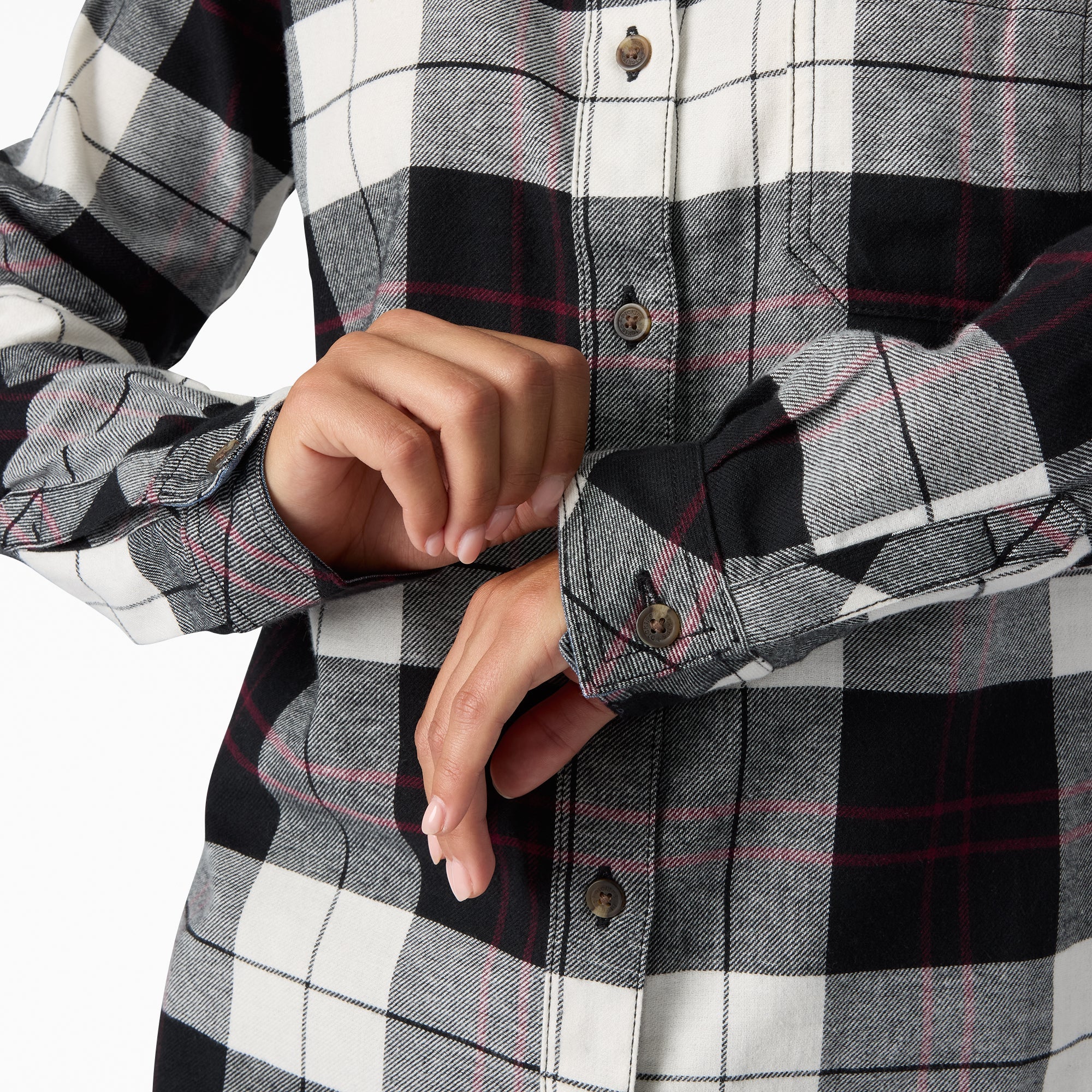 "Women's Plaid Flannel Long Sleeve Shirt"