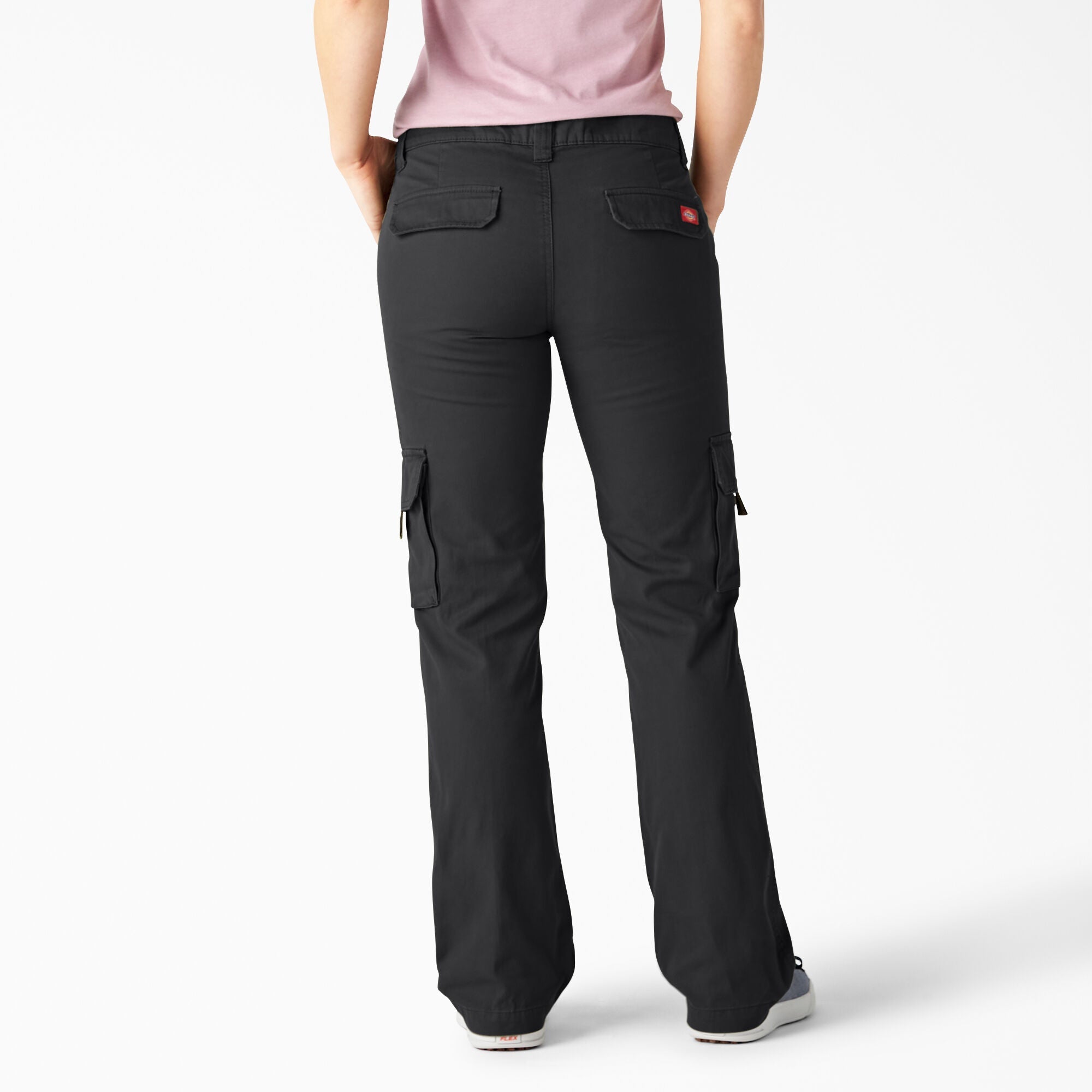 "Women's Relaxed Fit Straight Leg Cargo Pants"