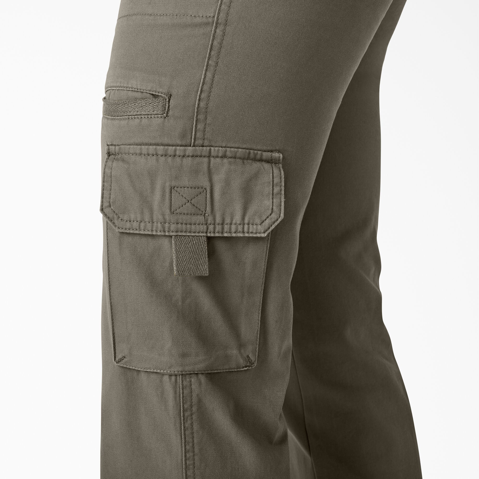 "Women's Relaxed Fit Straight Leg Cargo Pants"
