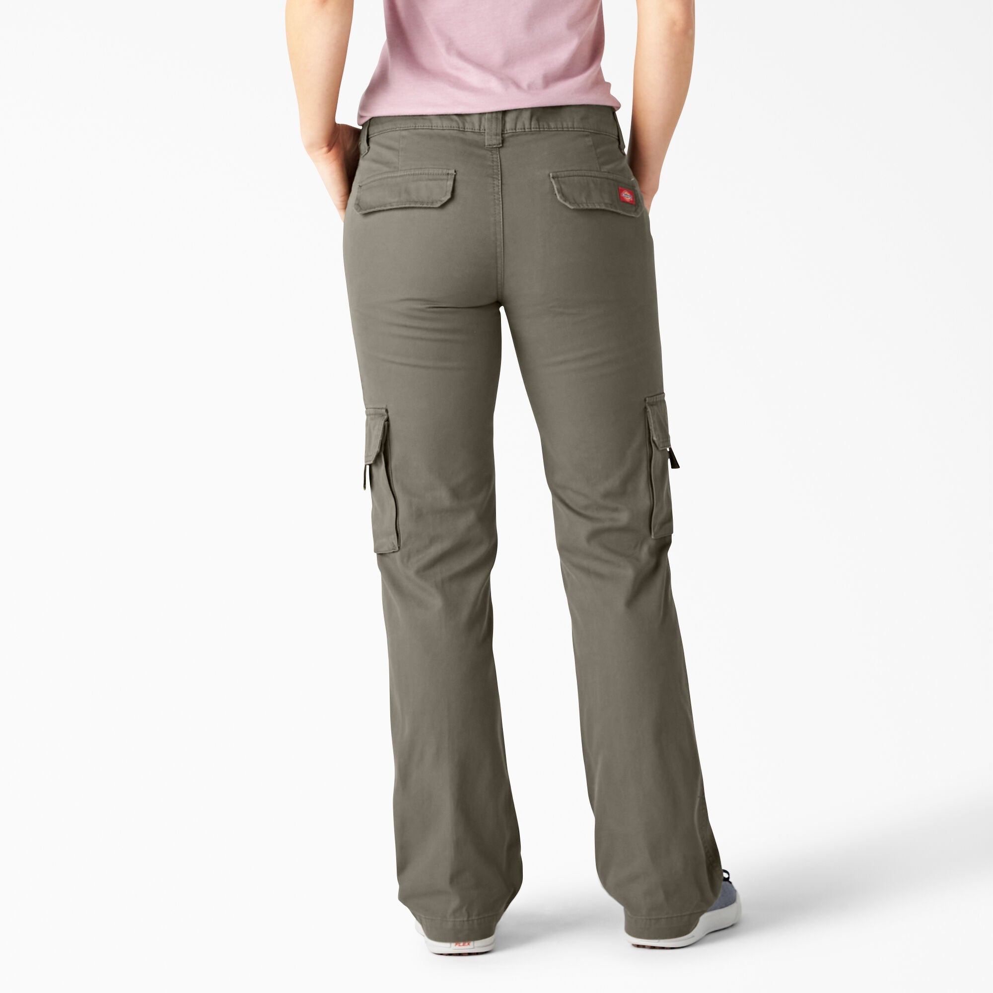 "Women's Relaxed Fit Straight Leg Cargo Pants"