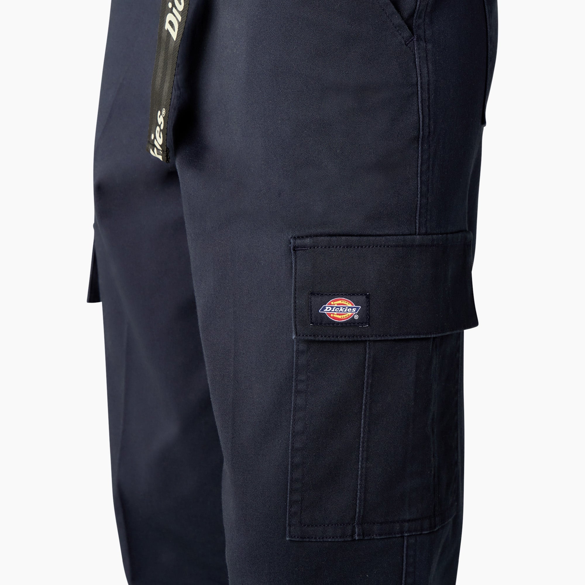 "Women's Relaxed Fit Contrast Stitch Cropped Cargo Pants"