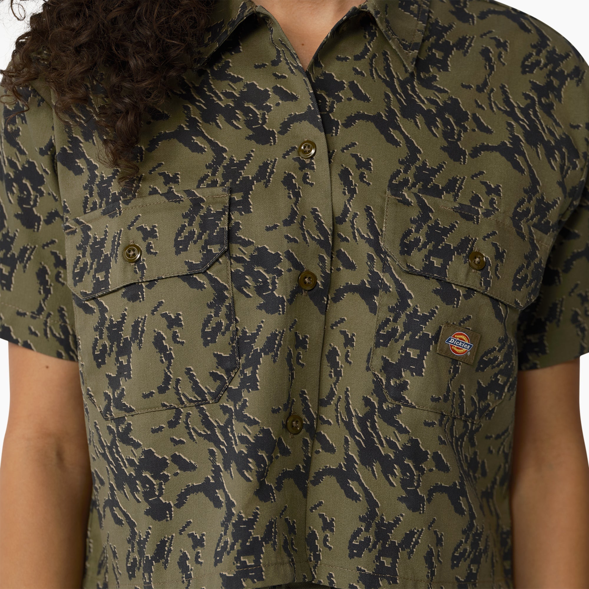 "Women's Drewsey Camo Cropped Work Shirt"