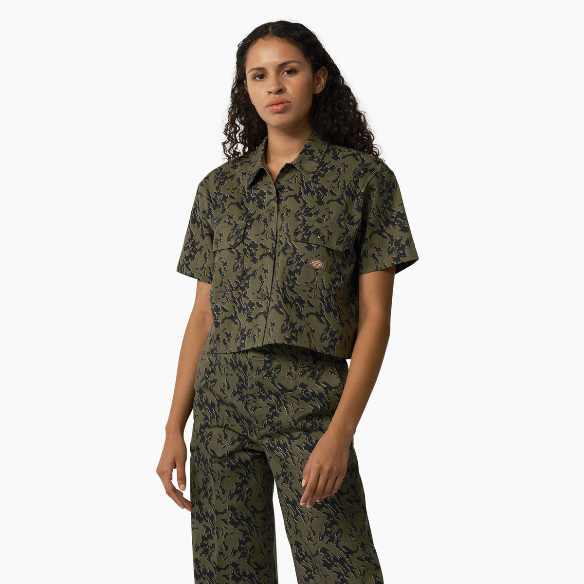 "Women's Drewsey Camo Cropped Work Shirt"