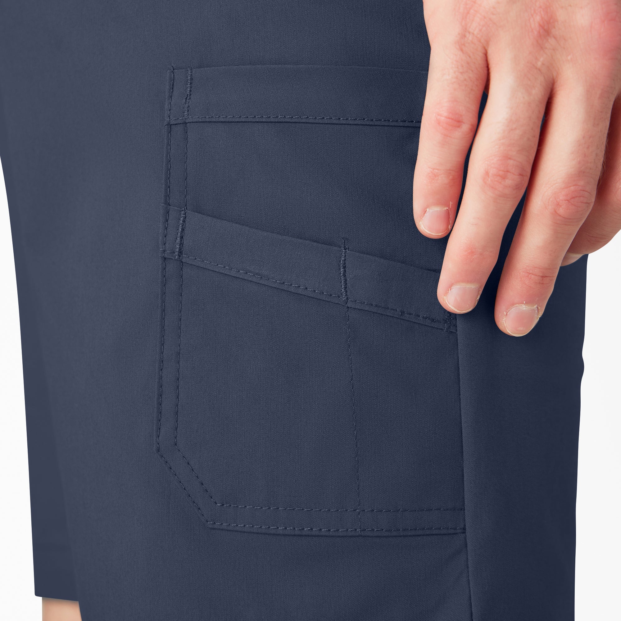 "FLEX Cooling Regular Fit Utility Shorts, 11"""