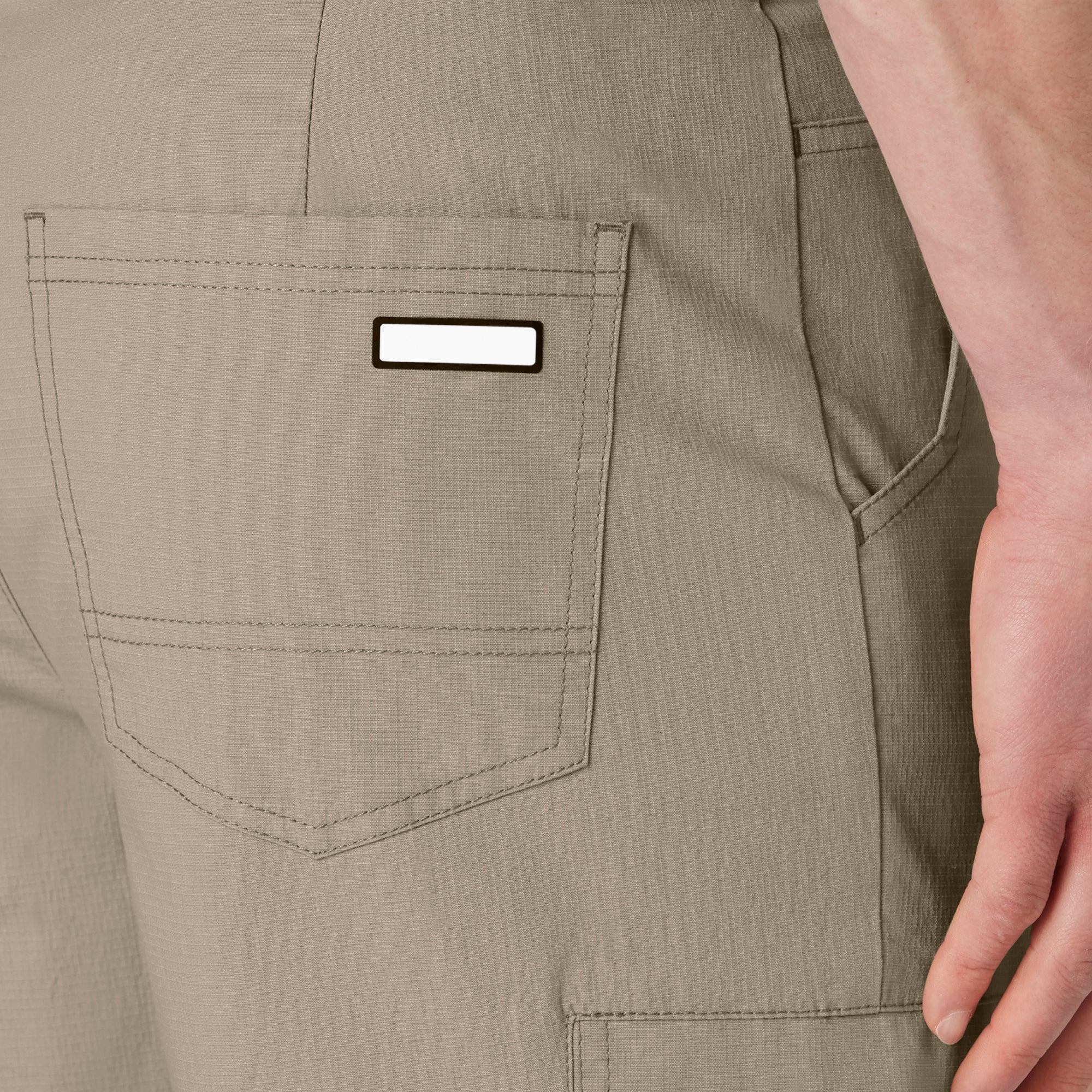 "FLEX Cooling Regular Fit Cargo Shorts, 11"""
