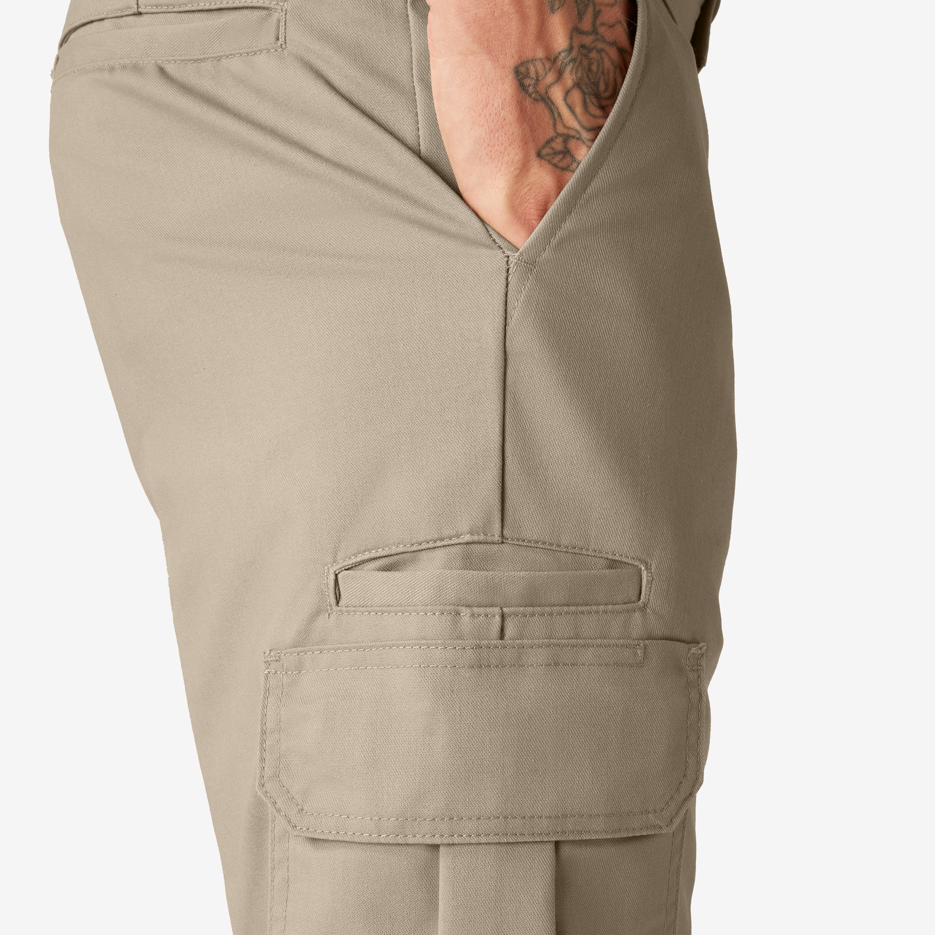 "FLEX Slim Fit Cargo Pants"