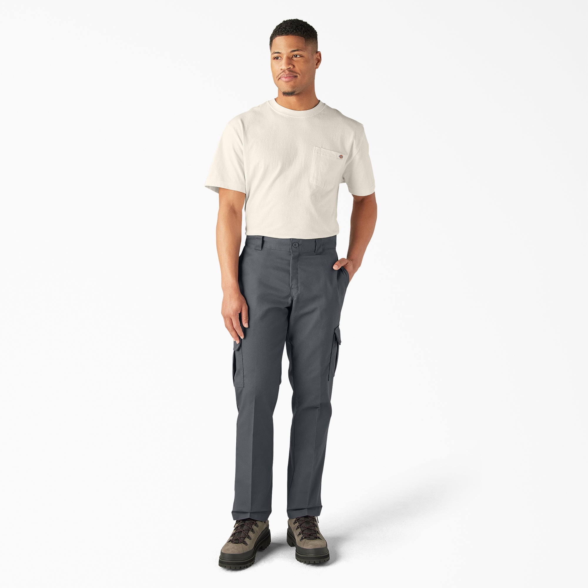 "FLEX Regular Fit Cargo Pants"