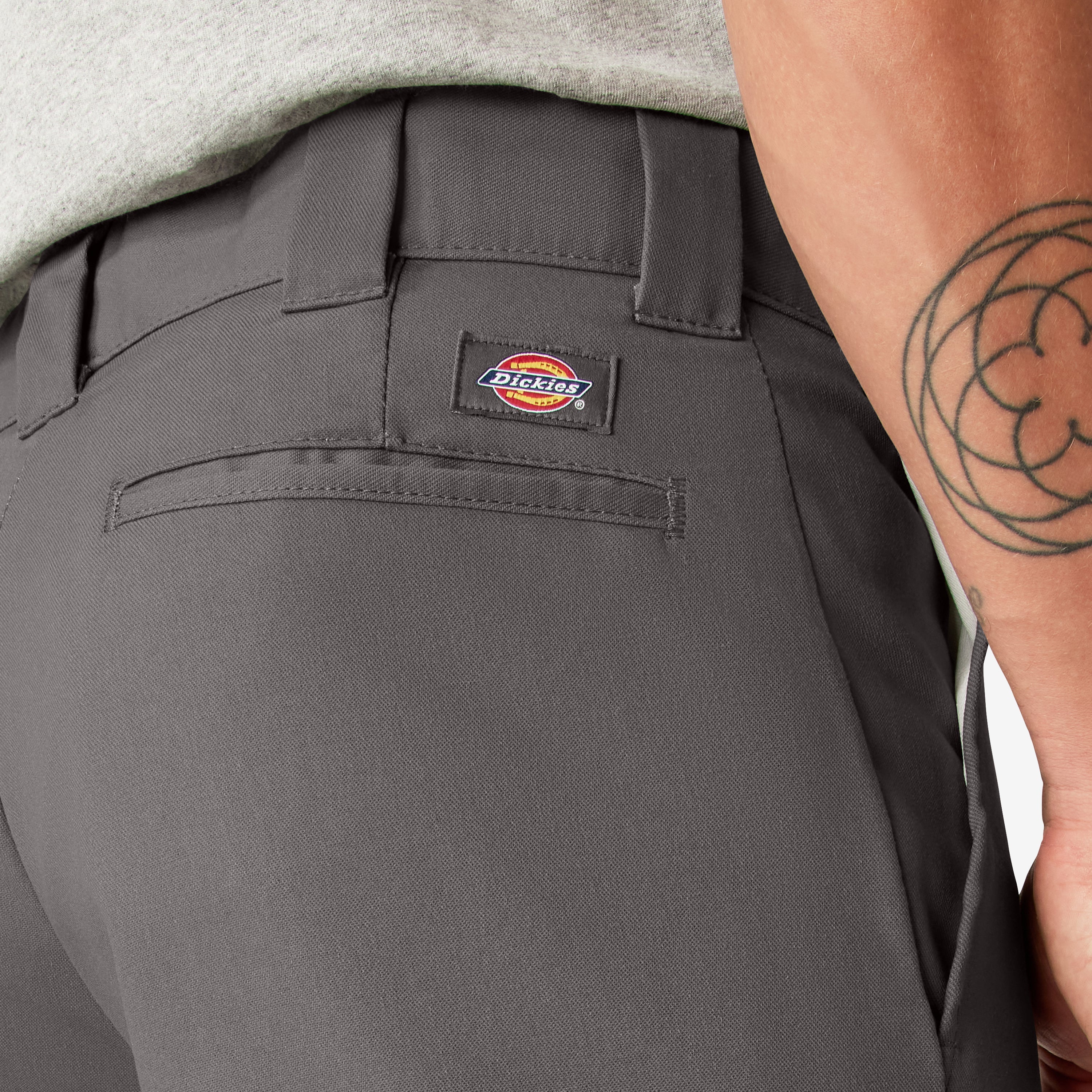 "FLEX Regular Fit Cargo Pants"