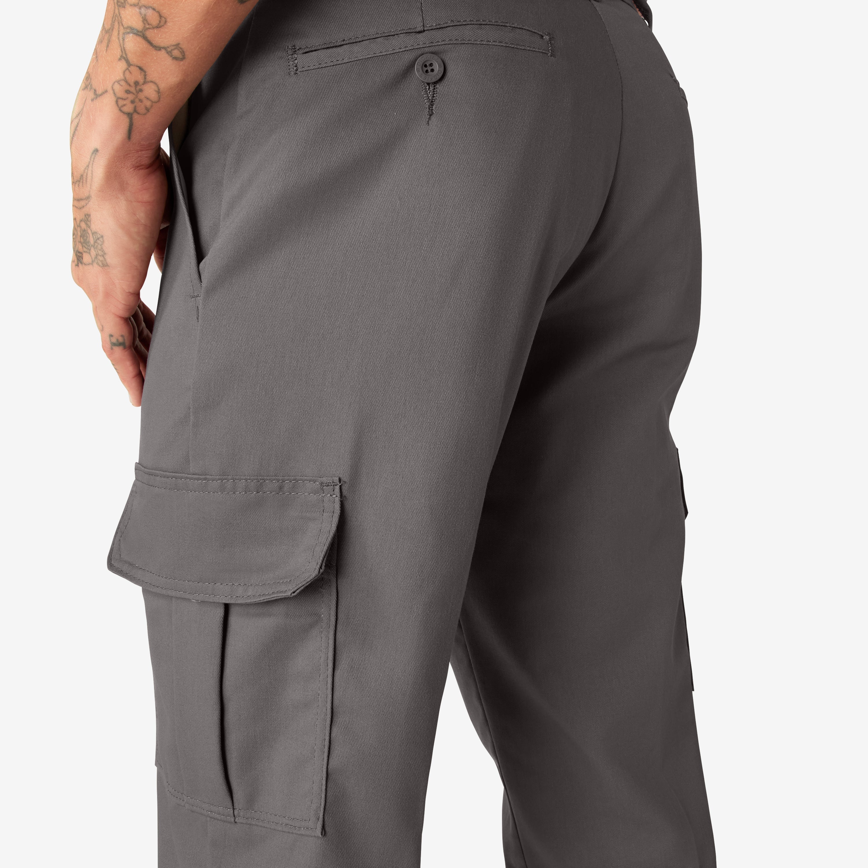 "FLEX Regular Fit Cargo Pants"