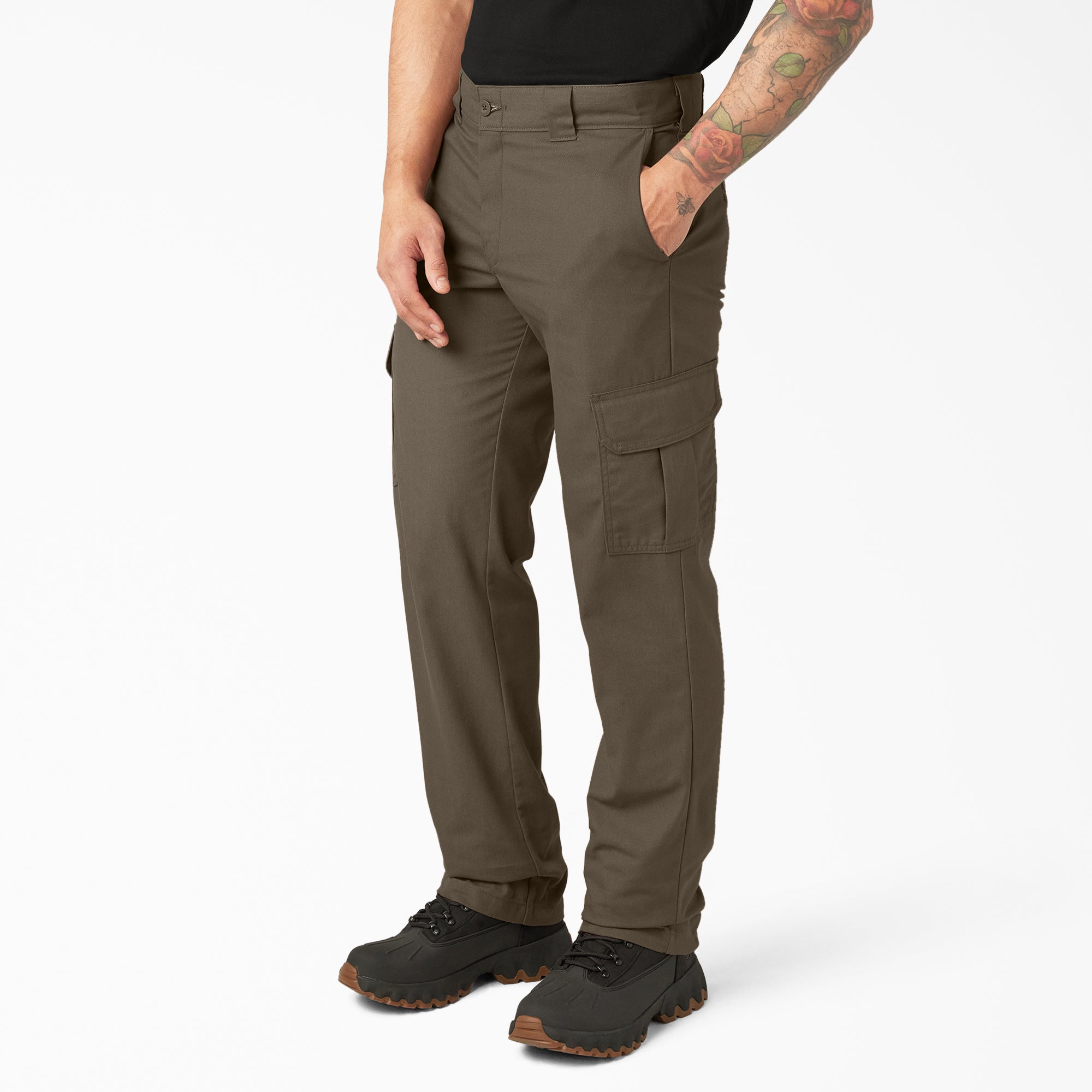 "FLEX Regular Fit Cargo Pants"